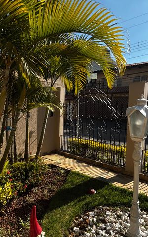 Casa para alugar com 207m², 3 quartos e 5 vagasQuintal