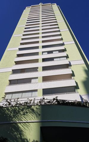 Apartamento para alugar com 87m², 3 quartos e 2 vagas Apartamento para alugar com 87m², 3 quartos e 2 vagasFachada