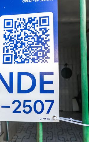 Casa à venda com 80m², 3 quartos e 1 vagaFachada