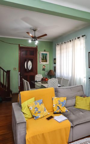 Casa à venda com 80m², 3 quartos e 1 vagaSala