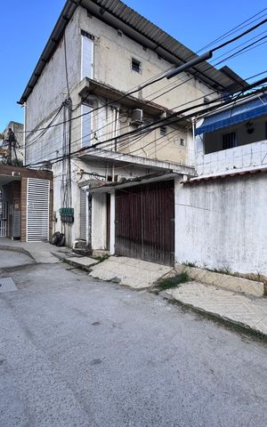 Apartamento à venda com 202m², 4 quartos e 1 vaga Apartamento à venda com 202m², 4 quartos e 1 vagaFachada