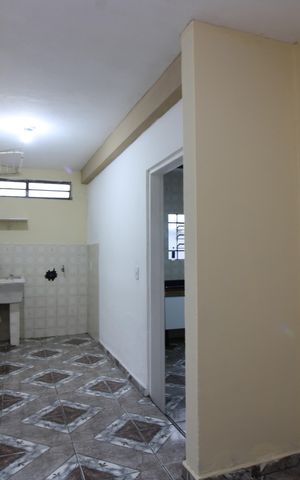 Casa para alugar com 300m², 3 quartos e 1 vagaÁrea de Serviço