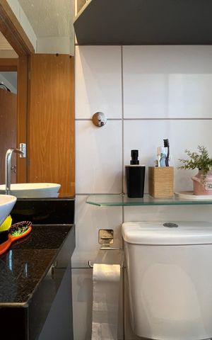 Apartamento à venda com 44m², 2 quartos e 1 vaga Apartamento à venda com 44m², 2 quartos e 1 vagaBanheiro Social