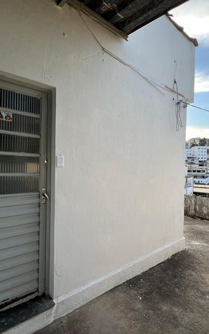 Casa para alugar com 78m², 3 quartos e sem vaga Casa para alugar com 78m², 3 quartos e sem vagaPorta de entrada pela Sala