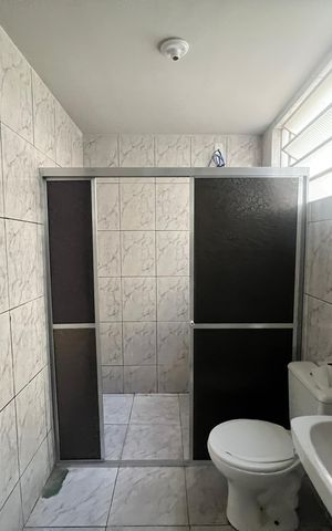 Casa para alugar com 78m², 3 quartos e sem vaga Casa para alugar com 78m², 3 quartos e sem vagaBanheiro