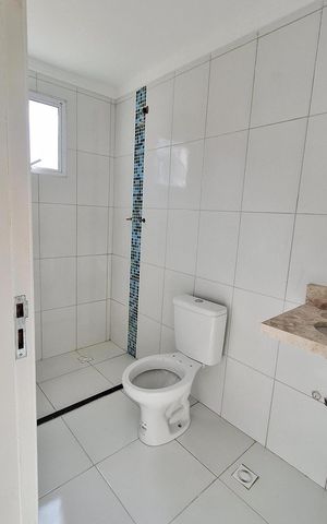 Casa à venda com 160m², 3 quartos e 2 vagas Casa à venda com 160m², 3 quartos e 2 vagasBanheiro
