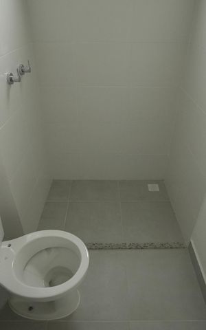 Apartamento à venda com 132m², 3 quartos e 3 vagasBanheiro da Suíte 1