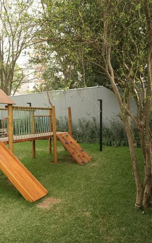 Apartamento à venda com 132m², 3 quartos e 3 vagasÁrea comum - Playground