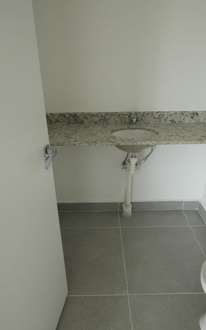 Apartamento à venda com 132m², 3 quartos e 3 vagasBanheiro Social