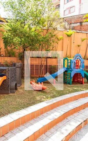 Apartamento à venda com 104m², 2 quartos e 1 vaga Apartamento à venda com 104m², 2 quartos e 1 vagaÁrea comum - Playground