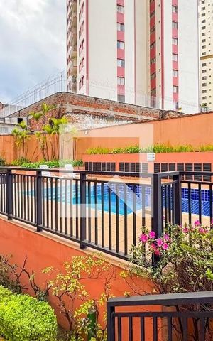 Apartamento à venda com 104m², 2 quartos e 1 vaga Apartamento à venda com 104m², 2 quartos e 1 vagaÁrea comum - Piscina