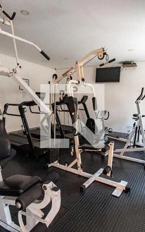 Apartamento à venda com 104m², 2 quartos e 1 vaga Apartamento à venda com 104m², 2 quartos e 1 vagaÁrea comum - Academia