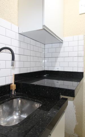 Casa de condomínio à venda com 58m², 2 quartos e 1 vagaÁrea de Serviço