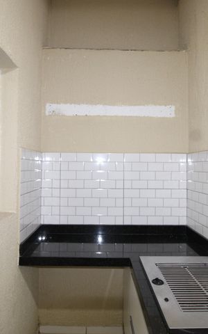 Casa de condomínio à venda com 58m², 2 quartos e 1 vagaÁrea de Serviço
