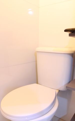 Casa de condomínio à venda com 58m², 2 quartos e 1 vagaLavabo