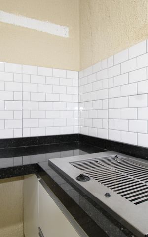 Casa de condomínio à venda com 58m², 2 quartos e 1 vagaÁrea de Serviço