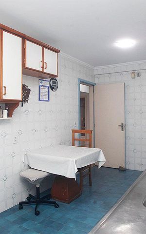 Apartamento à venda com 129m², 3 quartos e 1 vagaCozinha