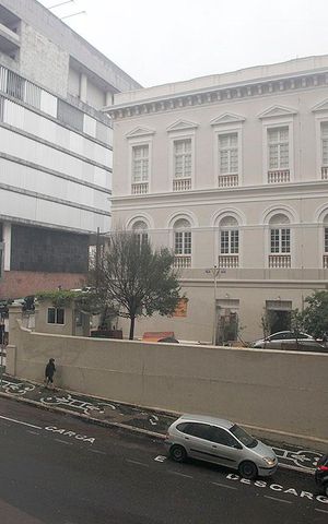 Apartamento à venda com 129m², 3 quartos e 1 vagaSala Vista