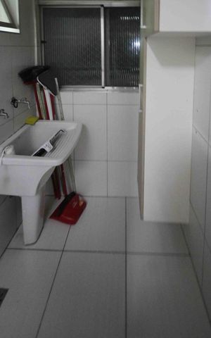 Apartamento para alugar com 57m², 2 quartos e 1 vagaÁrea de Serviço