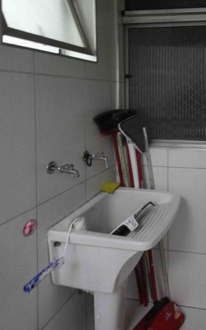 Apartamento para alugar com 57m², 2 quartos e 1 vagaÁrea de Serviço
