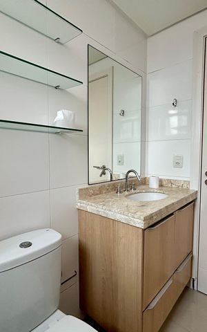 Apartamento para alugar com 77m², 2 quartos e 1 vaga Apartamento para alugar com 77m², 2 quartos e 1 vagaBanheiro