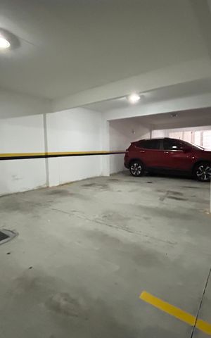 Apartamento para alugar com 77m², 2 quartos e 1 vaga Apartamento para alugar com 77m², 2 quartos e 1 vagaGaragem