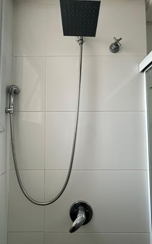 Apartamento para alugar com 77m², 2 quartos e 1 vaga Apartamento para alugar com 77m², 2 quartos e 1 vagaBanheiro