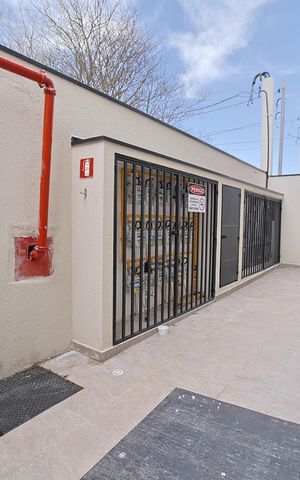 Apartamento para alugar com 39m², 2 quartos e sem vagaÁrea comum