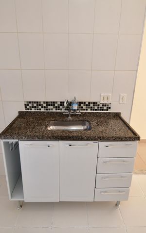 Apartamento para alugar com 72m², 2 quartos e 1 vagaCozinha