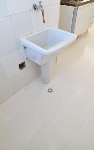 Apartamento para alugar com 72m², 2 quartos e 1 vagaÁrea de Serviço