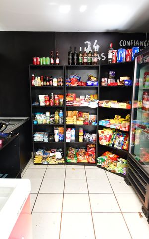 Apartamento para alugar com 72m², 2 quartos e 1 vagaMini Mercado