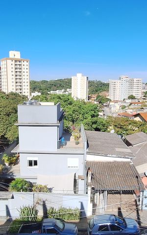 Casa à venda com 160m², 3 quartos e 2 vagas Casa à venda com 160m², 3 quartos e 2 vagasVista