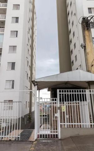 Apartamento à venda com 48m², 2 quartos e 1 vaga Apartamento à venda com 48m², 2 quartos e 1 vagaFachada