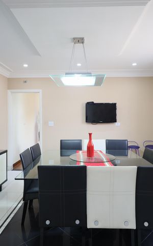 Casa à venda com 270m², 4 quartos e 4 vagasCozinha