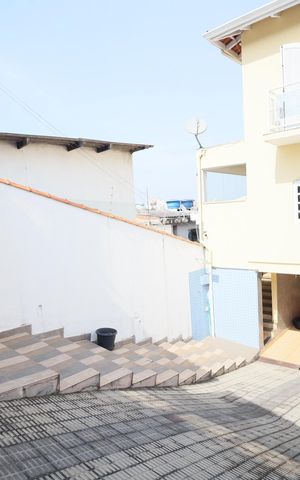 Casa à venda com 270m², 4 quartos e 4 vagasGaragem