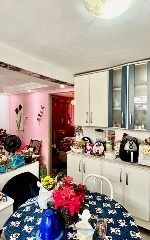 Apartamento à venda com 48m², 2 quartos e 1 vaga Apartamento à venda com 48m², 2 quartos e 1 vagaCozinha
