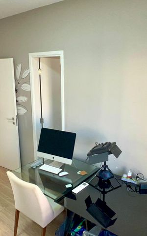 Apartamento à venda com 202m², 4 quartos e 3 vagas Apartamento à venda com 202m², 4 quartos e 3 vagasSuíte 1
