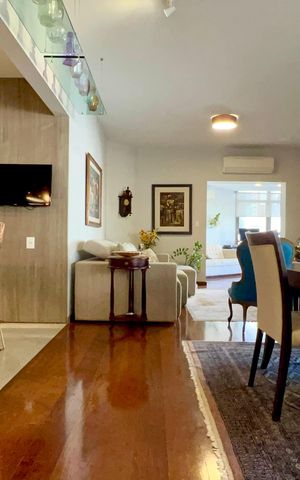 Apartamento à venda com 202m², 4 quartos e 3 vagas Apartamento à venda com 202m², 4 quartos e 3 vagasSala de Jantar