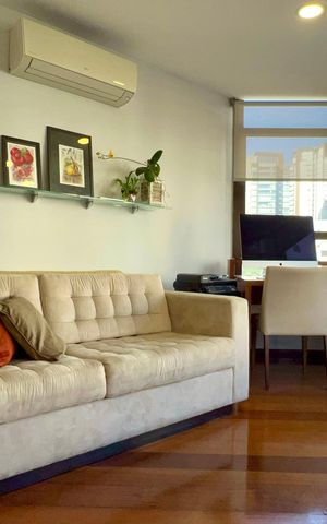 Apartamento à venda com 202m², 4 quartos e 3 vagas Apartamento à venda com 202m², 4 quartos e 3 vagasSala