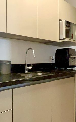 Apartamento à venda com 202m², 4 quartos e 3 vagas Apartamento à venda com 202m², 4 quartos e 3 vagasCozinha
