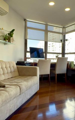 Apartamento à venda com 202m², 4 quartos e 3 vagas Apartamento à venda com 202m², 4 quartos e 3 vagasSala de TV