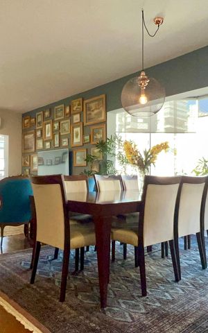 Apartamento à venda com 202m², 4 quartos e 3 vagas Apartamento à venda com 202m², 4 quartos e 3 vagasSala de Jantar