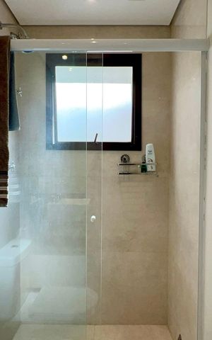 Apartamento à venda com 202m², 4 quartos e 3 vagas Apartamento à venda com 202m², 4 quartos e 3 vagasBanheiro da Suíte 2