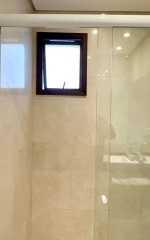 Apartamento à venda com 202m², 4 quartos e 3 vagas Apartamento à venda com 202m², 4 quartos e 3 vagasBanheiro da Suíte 3