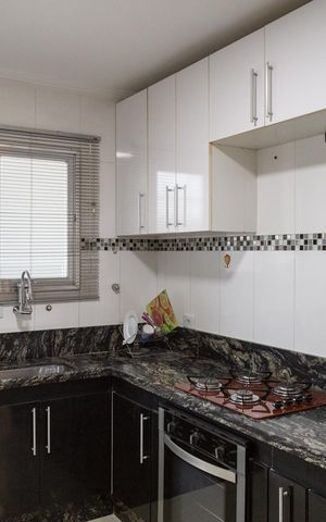 Apartamento para alugar com 81m², 2 quartos e 1 vagaCozinha