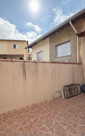 Casa à venda com 107m², 3 quartos e 1 vaga Casa à venda com 107m², 3 quartos e 1 vagaVaranda do Quarto 2