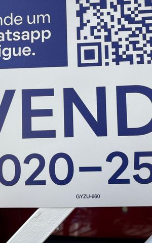 Casa à venda com 107m², 3 quartos e 1 vaga Casa à venda com 107m², 3 quartos e 1 vagaPlaca GYZU-660