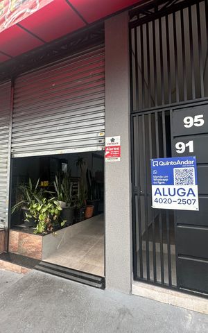 Casa para alugar com 85m², 3 quartos e sem vaga Casa para alugar com 85m², 3 quartos e sem vagaFachada