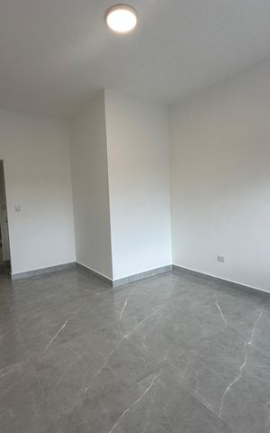 Casa para alugar com 85m², 3 quartos e sem vaga Casa para alugar com 85m², 3 quartos e sem vagaSala