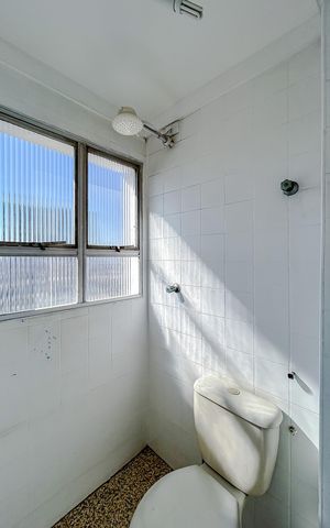 Apartamento para alugar com 74m², 2 quartos e 1 vagaBanheiro de serviço
